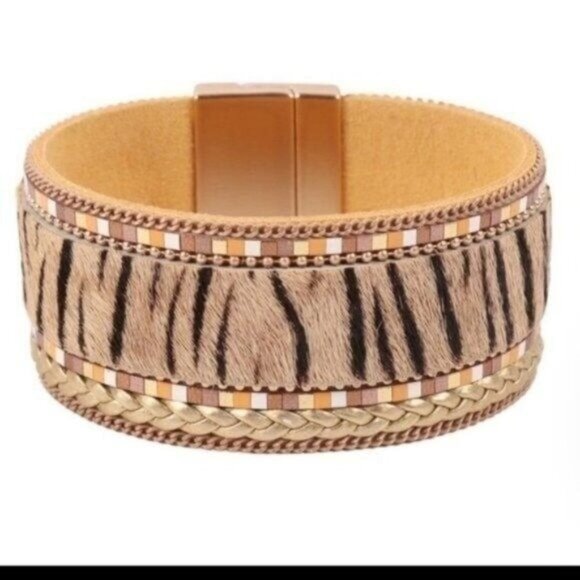 2-FAUX LEATHER MAGNETIC BRACELETS-NEW-SET OF 2 - Picture 2 of 3